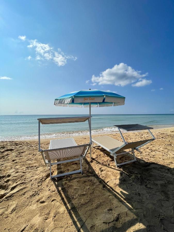 Hotel Salento Gold Beach 마리나 디 페스콜루스 외부 사진
